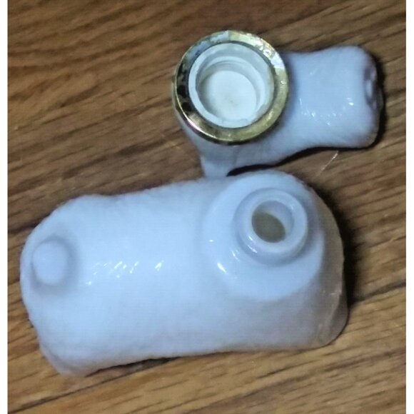 Vintage Scottish Terrier Dog Cologne Bottle Avon EMPTY Milk Glass gold trim EUC - Picture 5 of 5